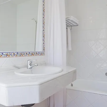 Hotel Rey Nino Ávila