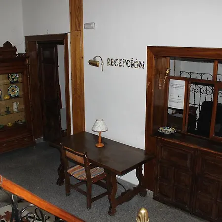 Hotel Rey Nino Avila