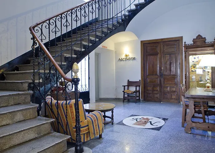 Hotel Rey Nino Ávila